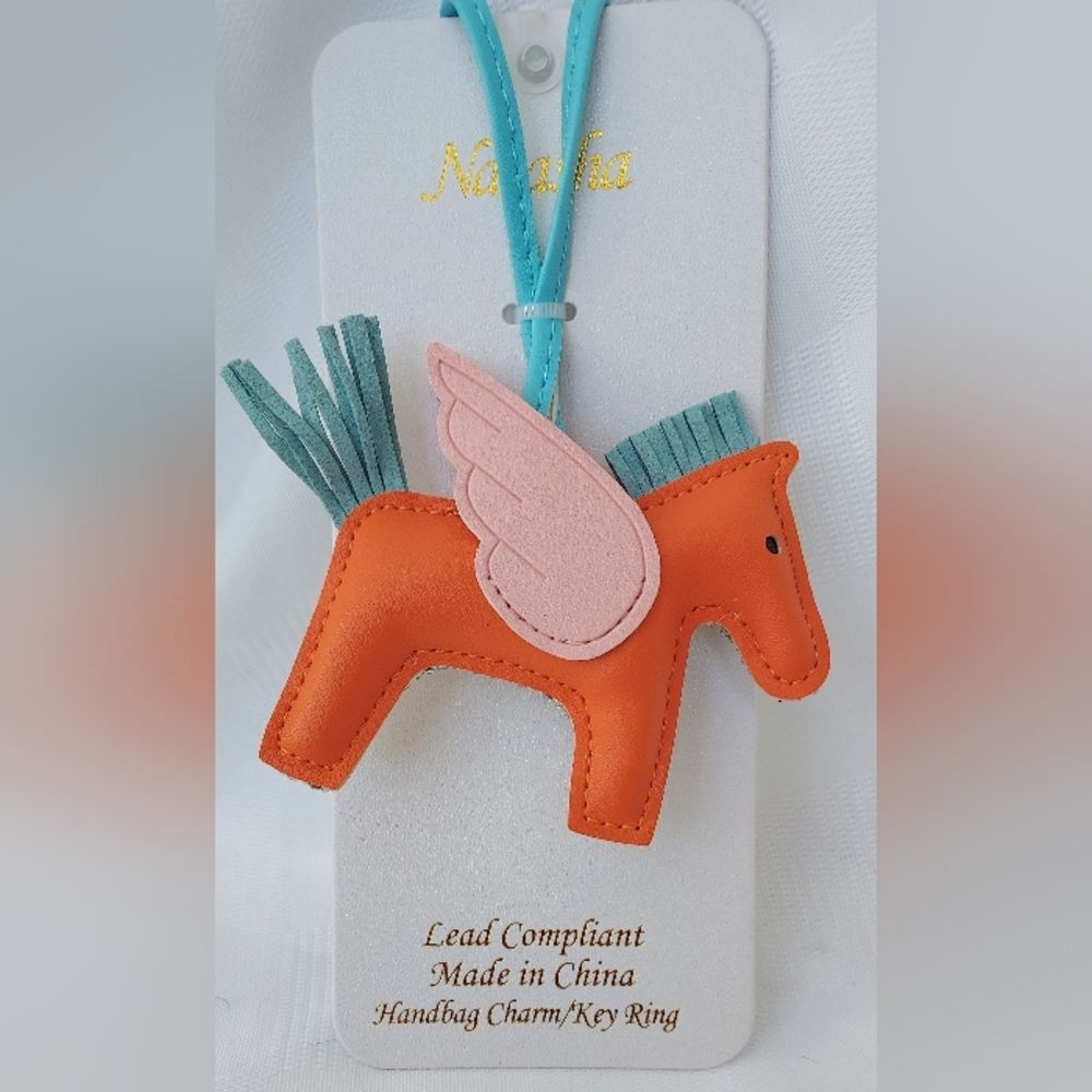 Pegusus Horse Reinstone Bag Charm/Keychain Accent with Orange Wings NWT - Picture 3 of 3